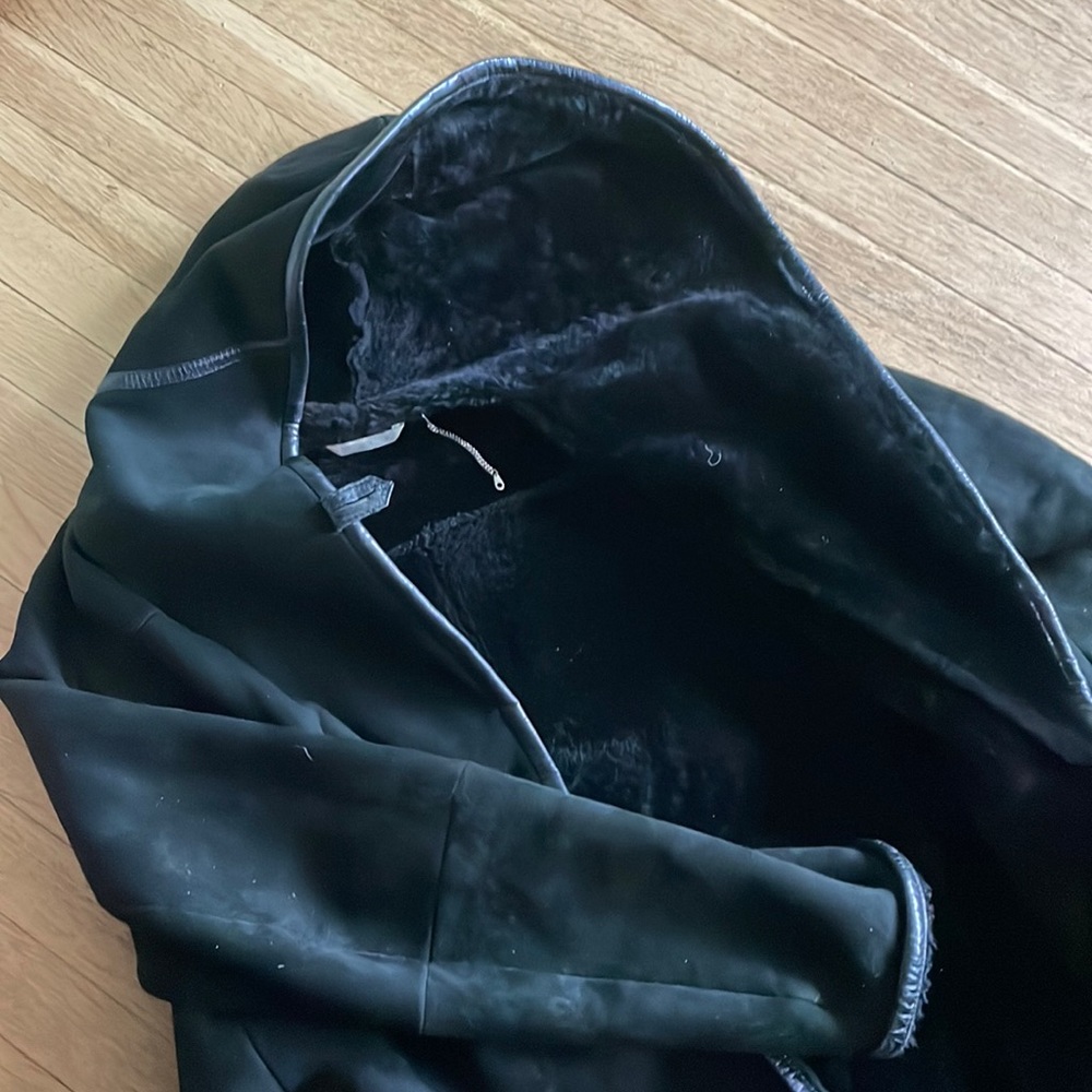 Stunning full-length Max Mara Shearling Coat, hooded, lightweight